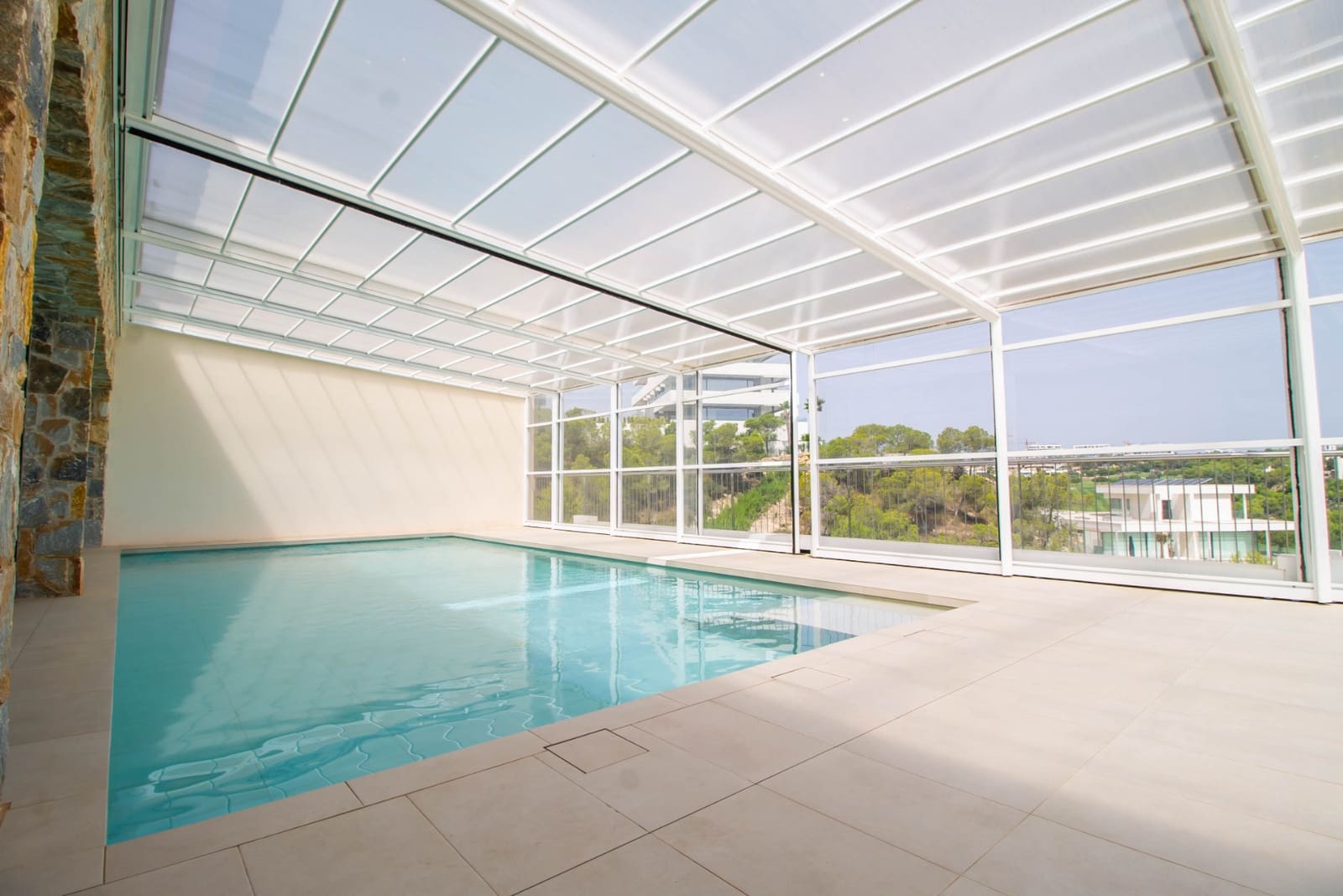 3 quarto Apartamento para venda em Las Colinas Golf com piscina garagem - 895 000 € (Ref: 7821683)