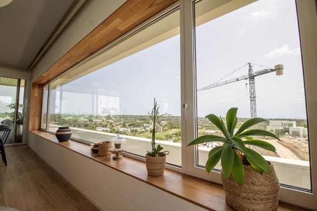 3 quarto Apartamento para venda em Las Colinas Golf, Orihuela com piscina garagem - 895 000 € (Ref: 7821683)