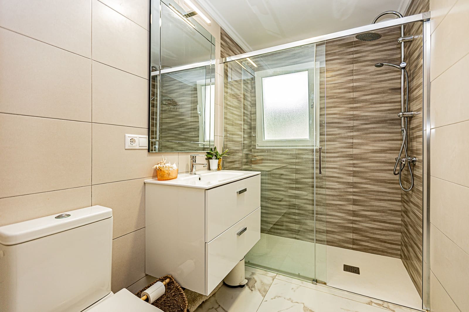 4 Zimmer Villa zu verkaufen in Campoamor mit Pool - 690.000 € (Ref: 7883320)