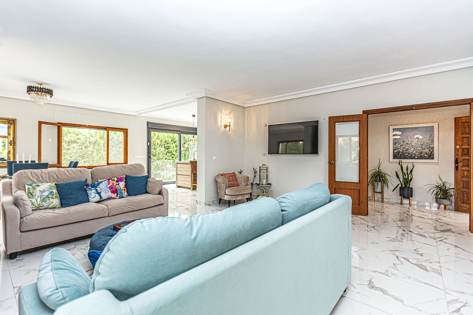 4 Zimmer Villa zu verkaufen in Campoamor mit Pool - 690.000 € (Ref: 7883320)