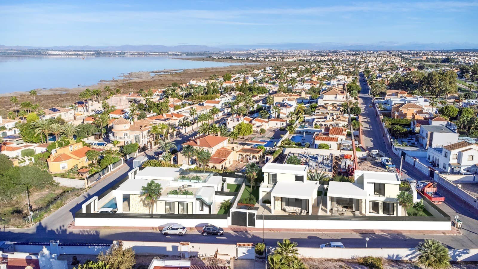 3 slaapkamer Villa te koop in Torrevieja met zwembad - € 700.000 (Ref: 8060571)