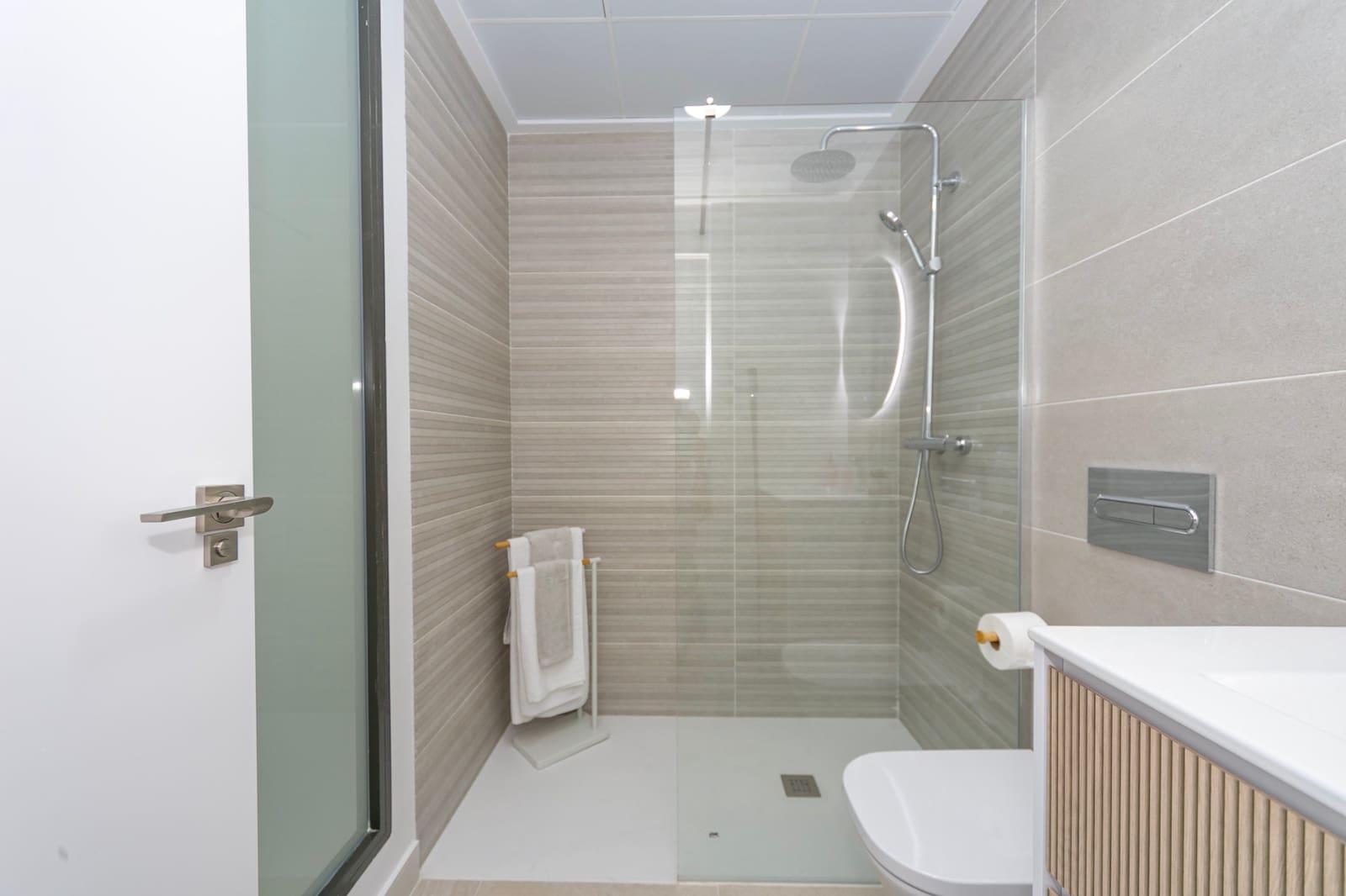 2 bedroom Apartment for sale in Los Balcones with pool - € 269,000 (Ref: 8063006)