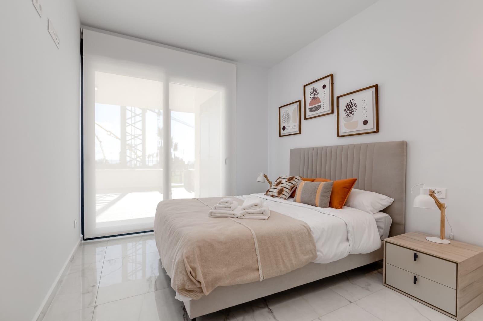 2 Zimmer Apartment zu verkaufen in Guardamar del Segura mit Pool Garage - 255.000 € (Ref: 8221232)