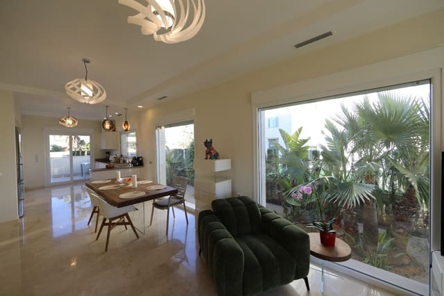 5 camera da letto Villa in vendita in La Zenia, Orihuela con piscina garage - 1.500.000 € (Rif: 8240317)