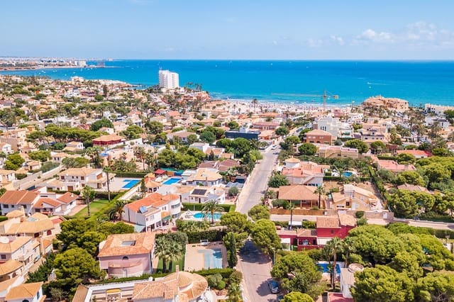 5 camera da letto Villa in vendita in La Zenia, Orihuela con piscina garage - 2.000.000 € (Rif: 8240510)