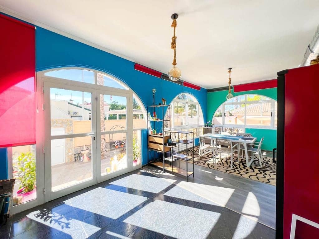 4 Zimmer Villa zu verkaufen in Dona Pepa mit Pool - 698.000 € (Ref: 8285169)