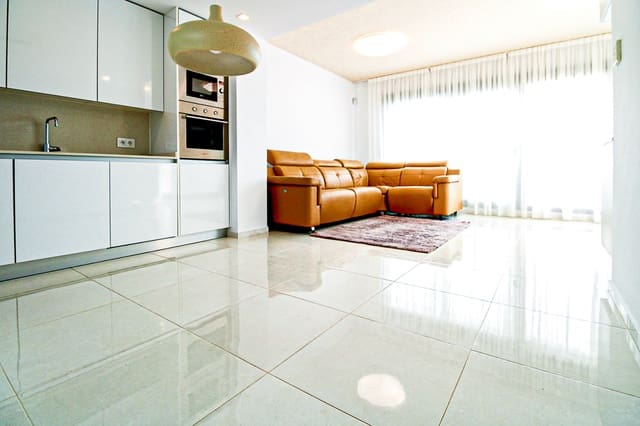 5 Zimmer Villa zu verkaufen in San Miguel de Salinas mit Pool - 586.000 € (Ref: 8310041)