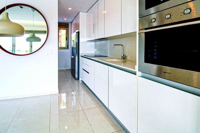 5 Zimmer Villa zu verkaufen in San Miguel de Salinas mit Pool - 586.000 € (Ref: 8310041)