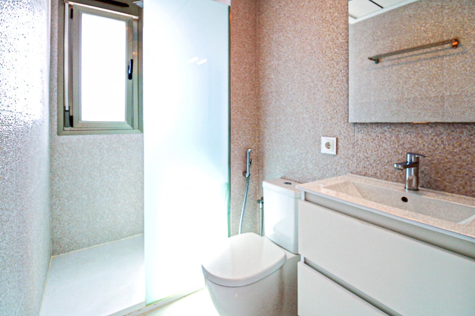 5 bedroom Villa for sale in San Miguel de Salinas with pool - € 586,000 (Ref: 8310041)