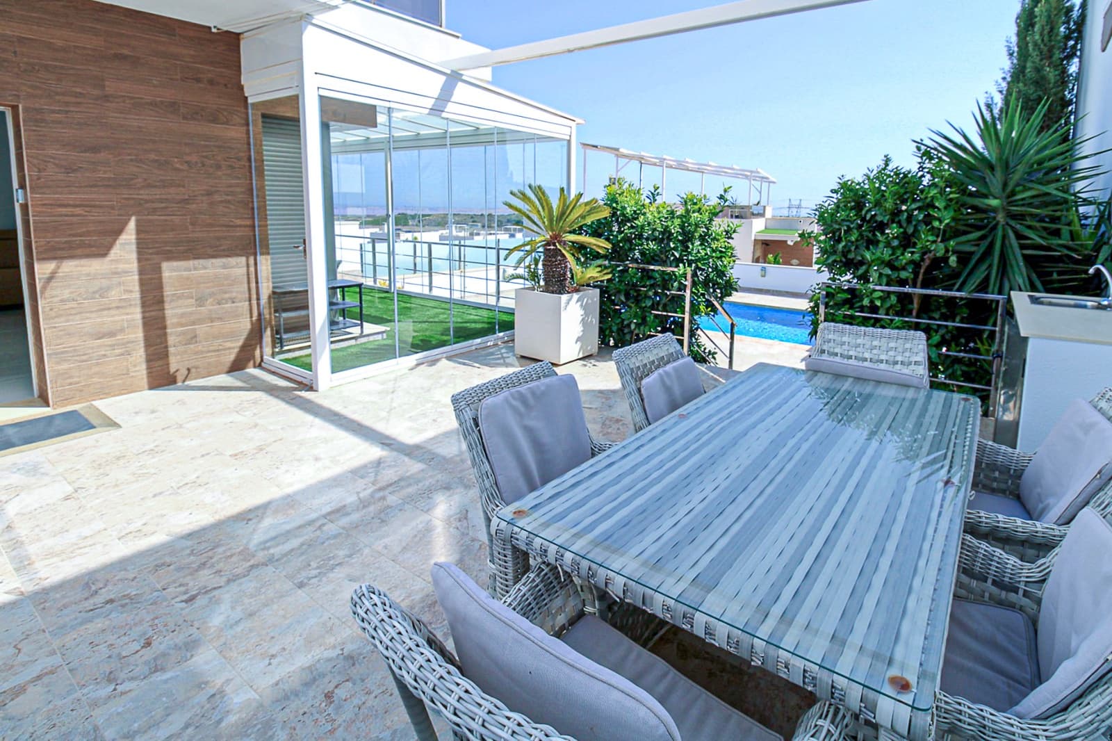 5 bedroom Villa for sale in San Miguel de Salinas with pool - € 586,000 (Ref: 8310041)