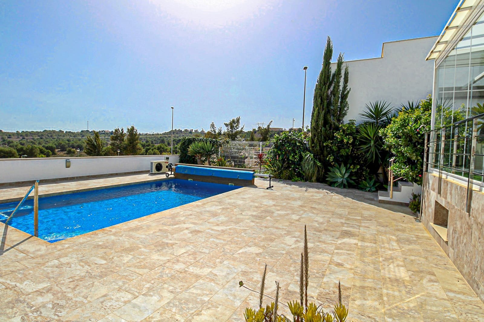 5 bedroom Villa for sale in San Miguel de Salinas with pool - € 586,000 (Ref: 8310041)