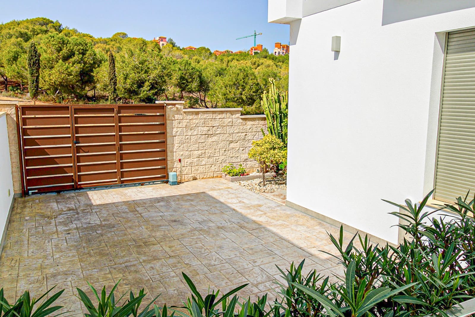 5 bedroom Villa for sale in San Miguel de Salinas with pool - € 586,000 (Ref: 8310041)