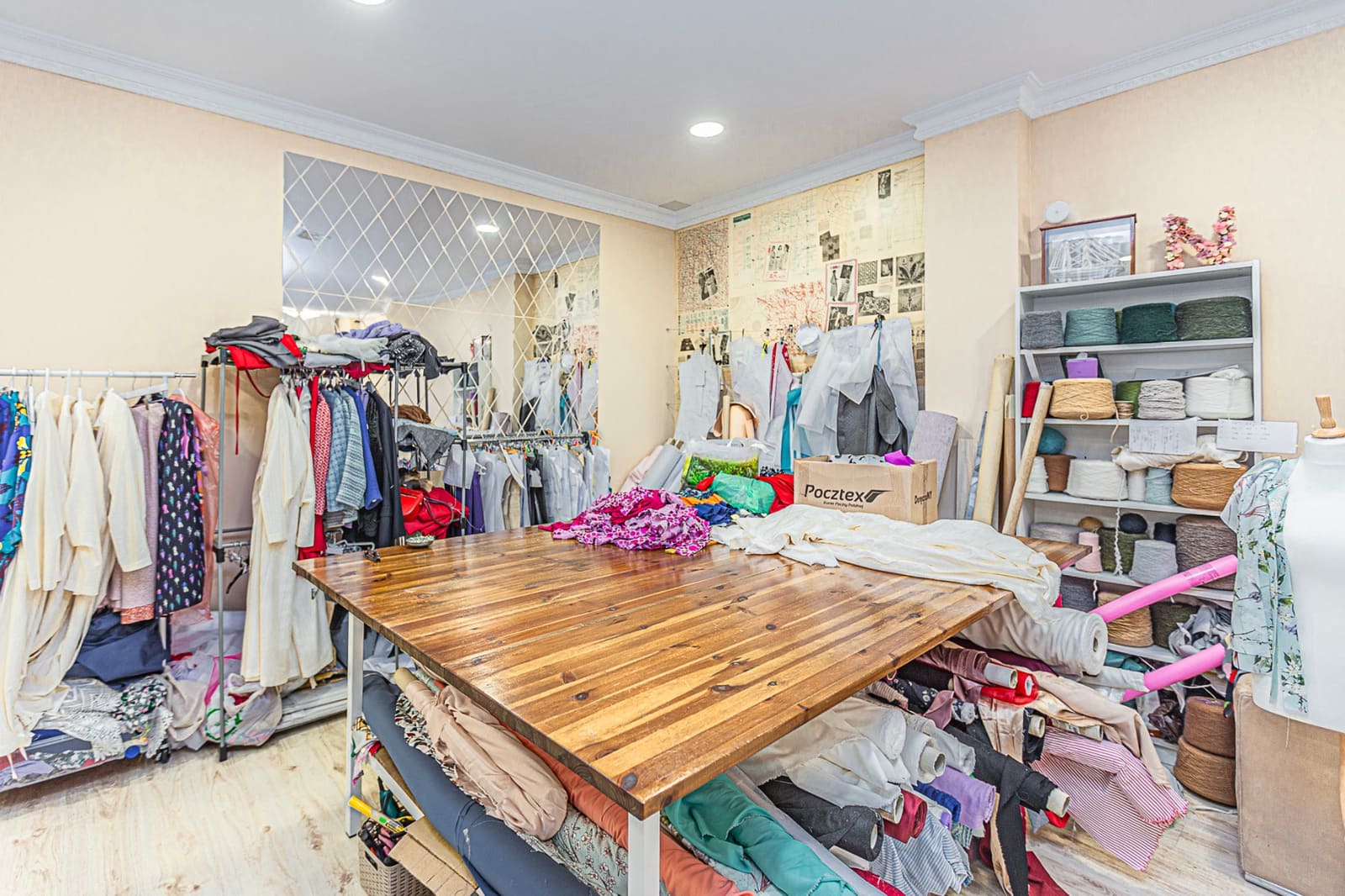 Commercial for sale in Torrevieja - € 199,000 (Ref: 8387510)