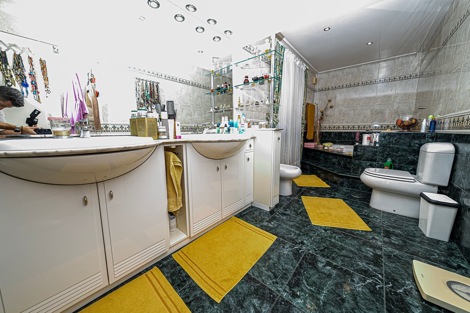 3 bedroom Villa for sale in Cabo Roig with pool garage - € 1,690,000 (Ref: 8408841)