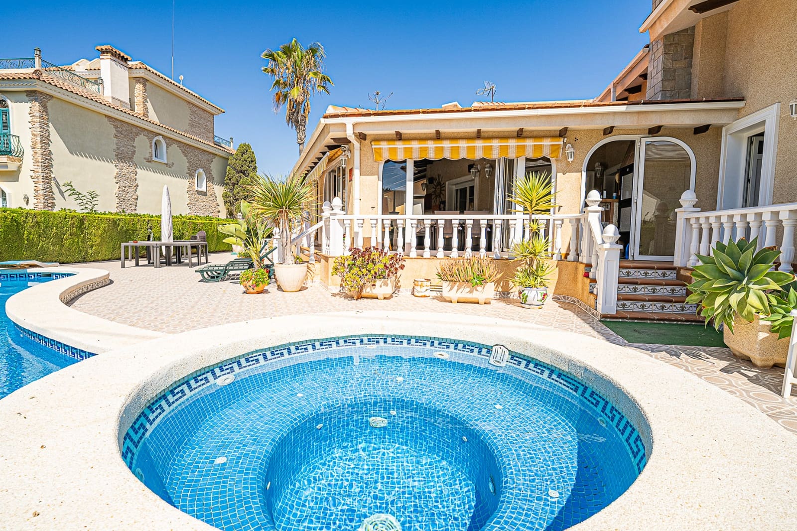 3 bedroom Villa for sale in Cabo Roig with pool garage - € 1,690,000 (Ref: 8408841)