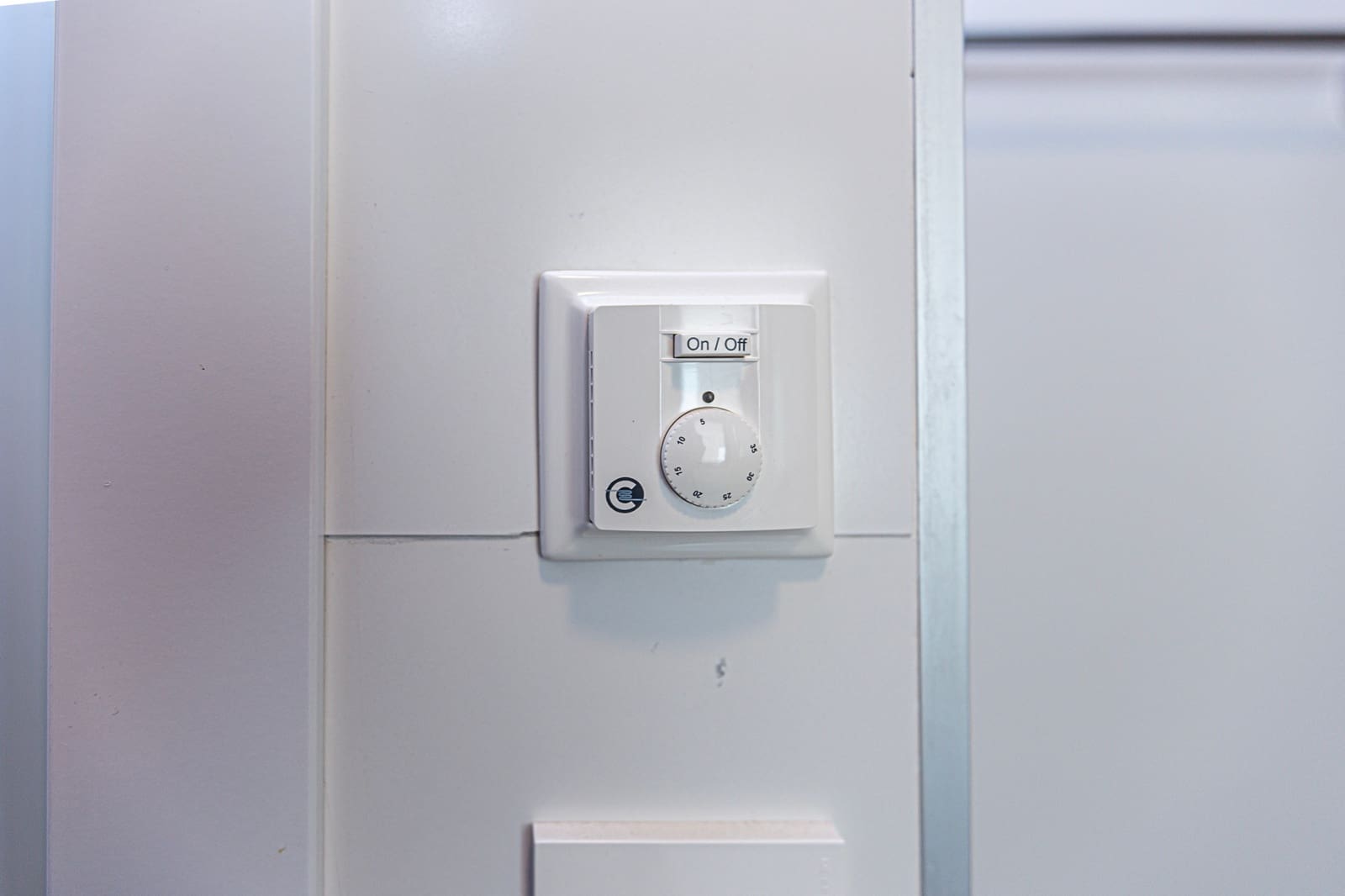 3 bedroom Villa for sale in Dona Pepa with pool - € 405,000 (Ref: 8425577)