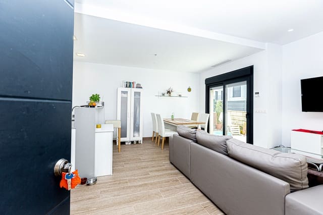 3 soveværelse Villa til salg i Doña Pepa, Rojales med swimmingpool - € 405.000 (Ref: 8425577)