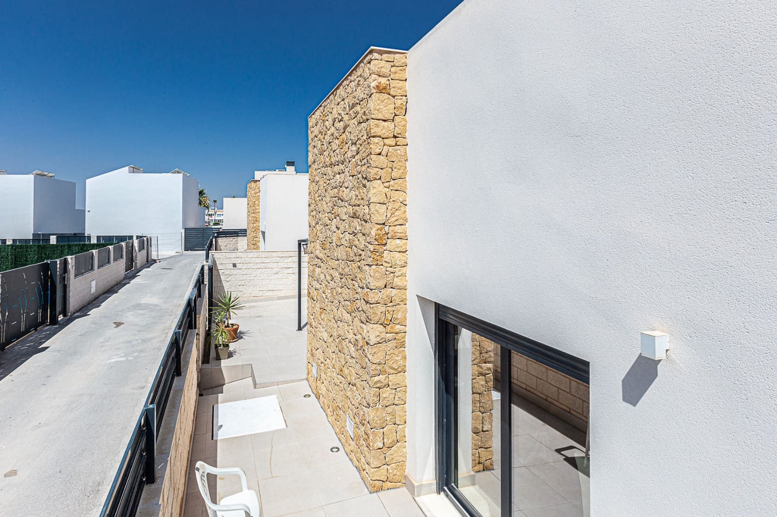 3 bedroom Villa for sale in Dona Pepa with pool - € 405,000 (Ref: 8425577)