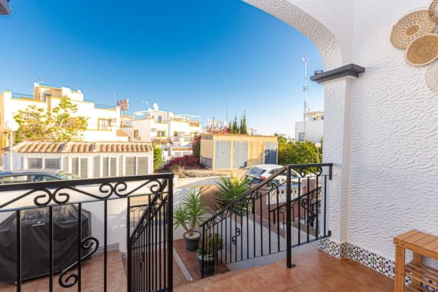 3 bedroom Townhouse for rent in Los Balcones with pool - € 1,300 (Ref: 8555139)
