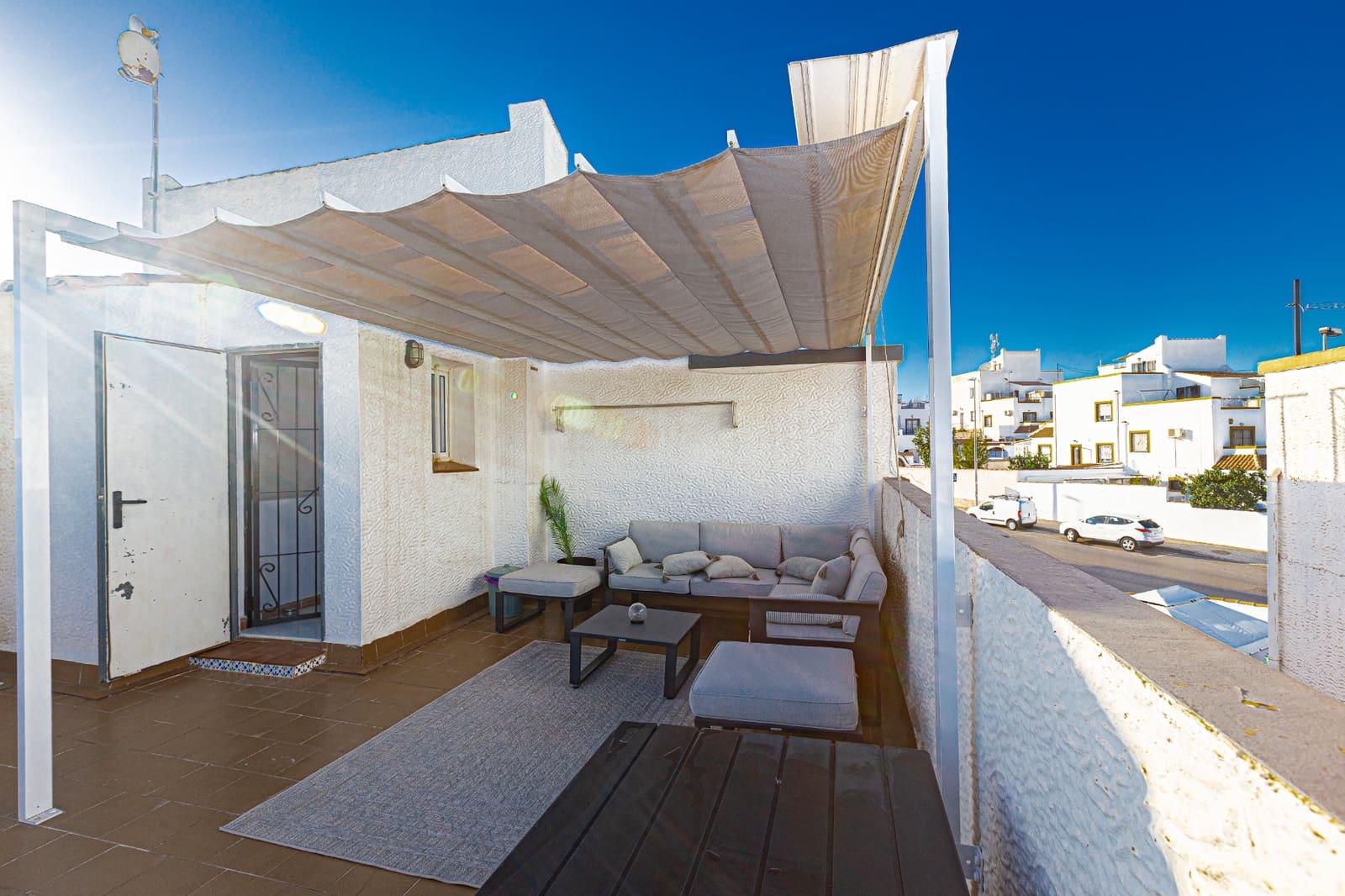 3 bedroom Townhouse for rent in Los Balcones with pool - € 1,300 (Ref: 8555139)