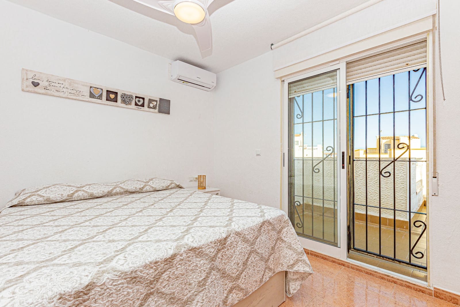 3 bedroom Townhouse for rent in Los Balcones with pool - € 1,300 (Ref: 8555139)