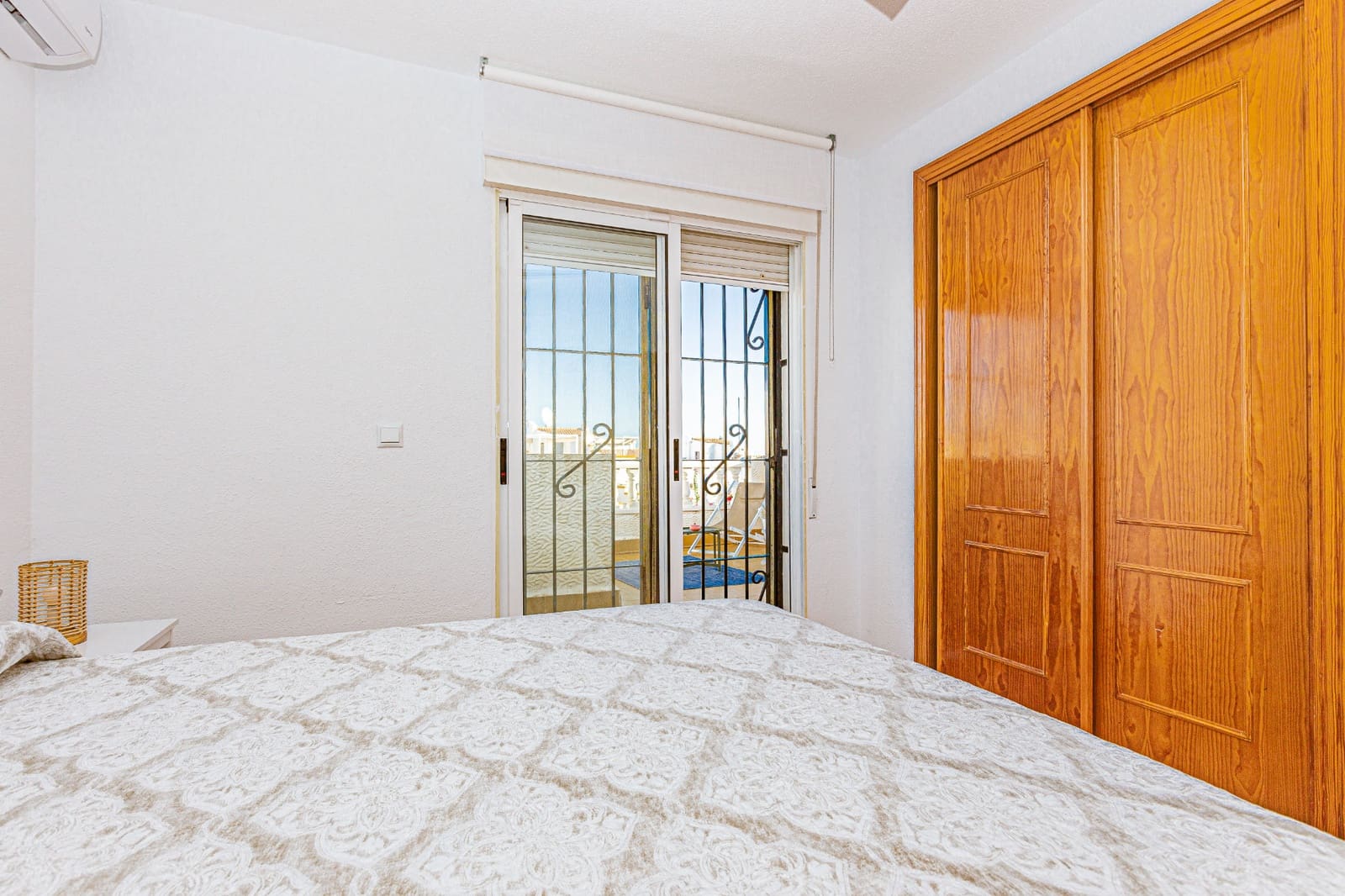 3 bedroom Townhouse for rent in Los Balcones with pool - € 1,300 (Ref: 8555139)