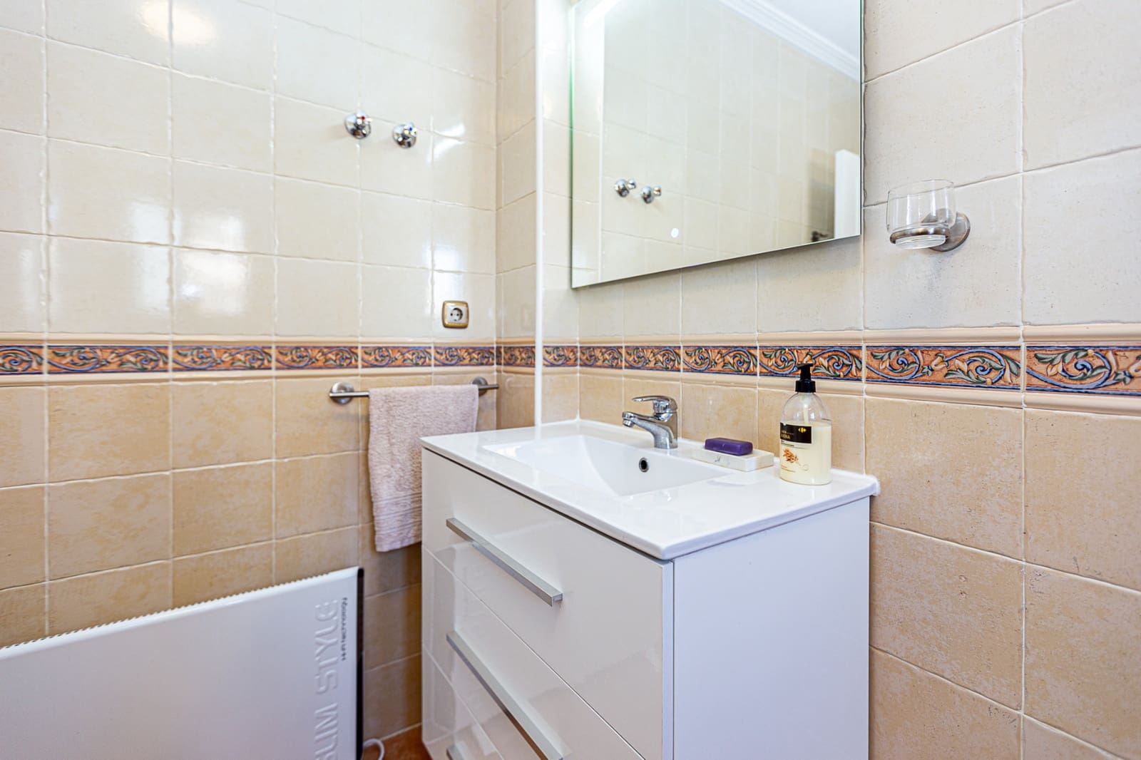 3 soverom Rekkehus til salgs i Playa Flamenca med svømmebasseng - € 215 000 (Ref: 8595754)