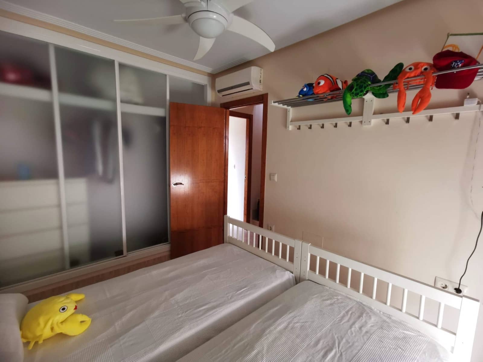 3 quarto Casa em Banda para venda em Torre de la Horadada com piscina - 292 900 € (Ref: 8676821)