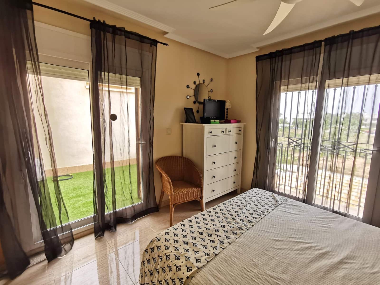 3 quarto Casa em Banda para venda em Torre de la Horadada com piscina - 292 900 € (Ref: 8676821)