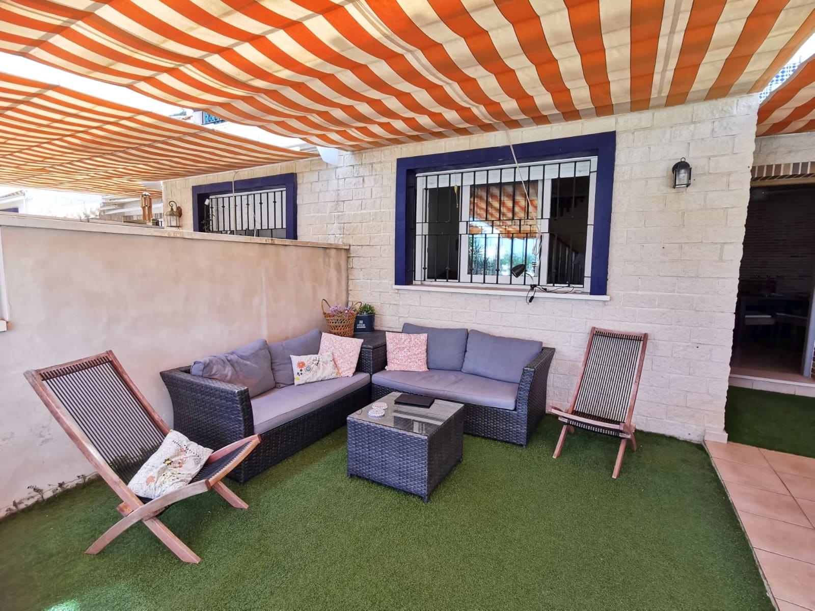 3 quarto Casa em Banda para venda em Torre de la Horadada com piscina - 292 900 € (Ref: 8676821)