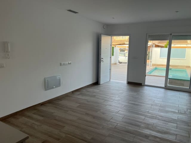 3 soverom Kjedet enebolig til salgs i San Javier med svømmebasseng - € 355 000 (Ref: 8699160)