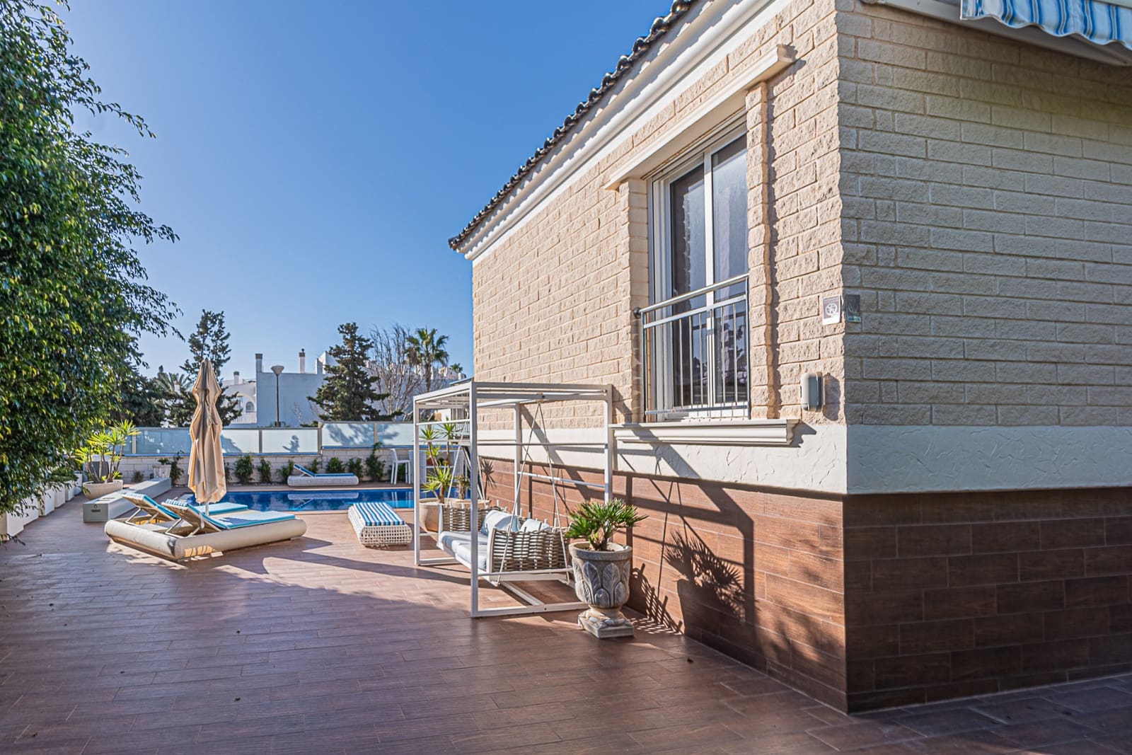 5 soveværelse Villa til salg i La Mata med swimmingpool - € 1.170.000 (Ref: 8765501)