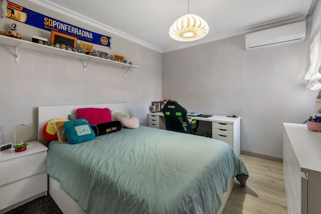 3 bedroom Townhouse for sale in Aguas Nuevas, Torrevieja with pool - € 235,000 (Ref: 8806898)