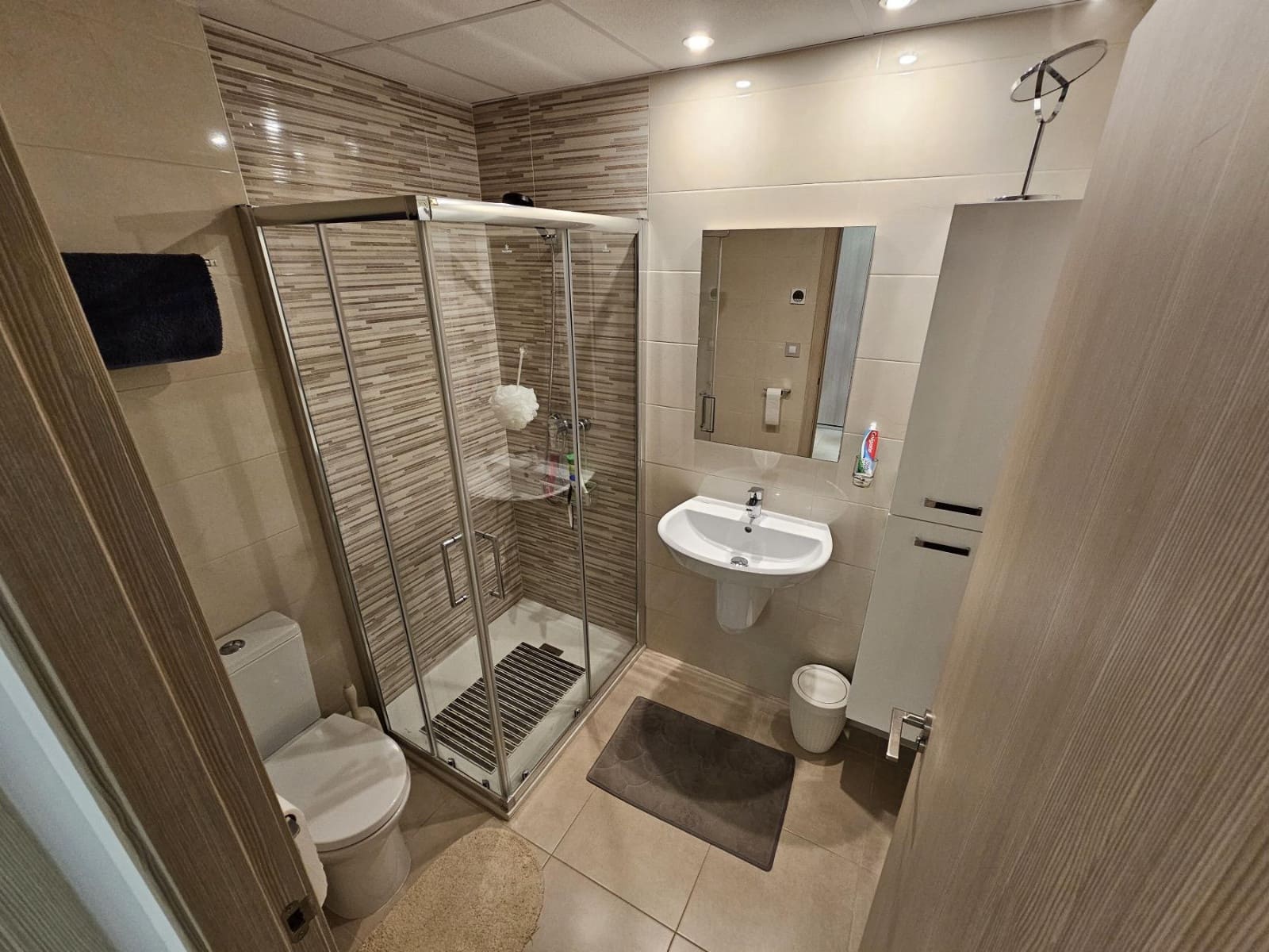 2 makuuhuone Huoneisto myytävänä paikassa Orihuela Costa mukana uima-altaan 
autotalli - 250 000 € (Ref: 8810741)