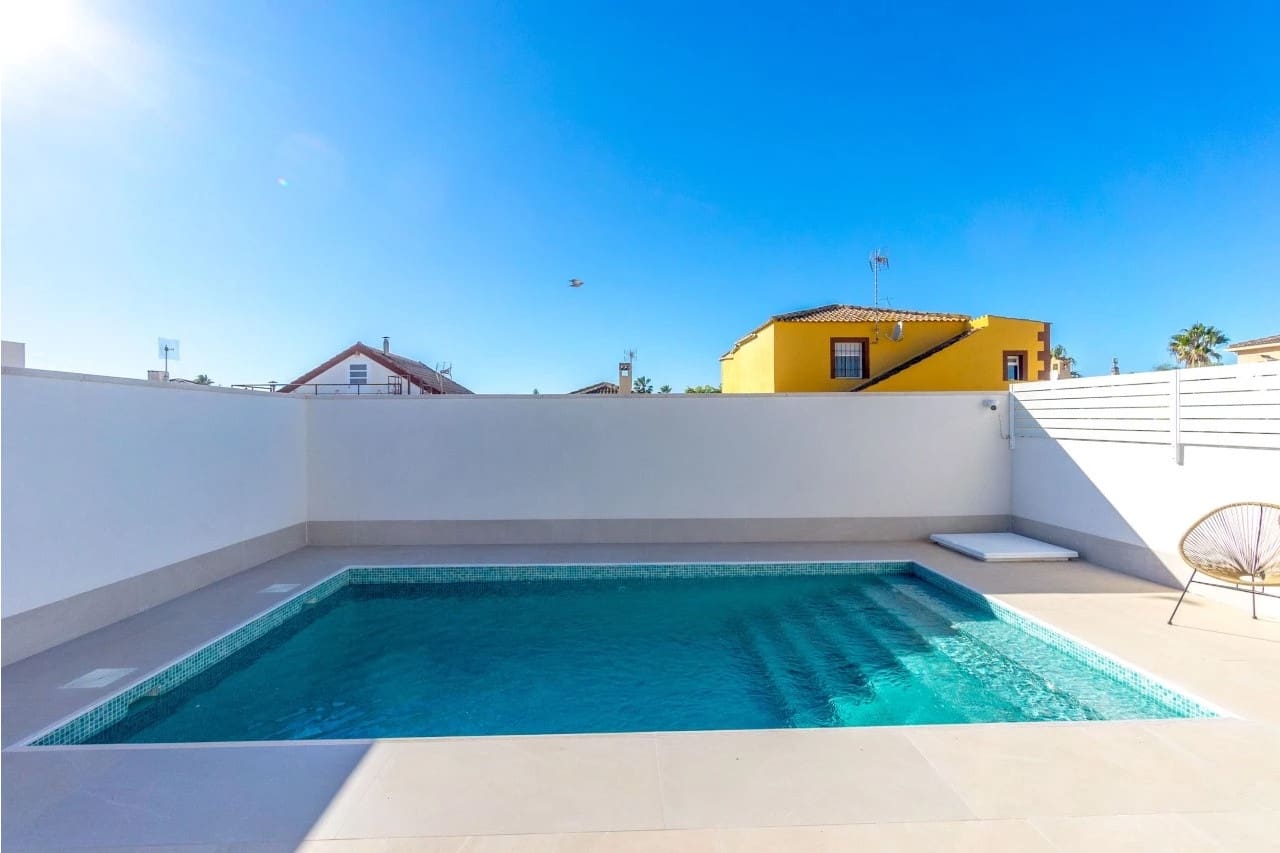 3 sovrum Villa till salu i El Chaparral med pool - 499 000 € (Ref: 8837907)