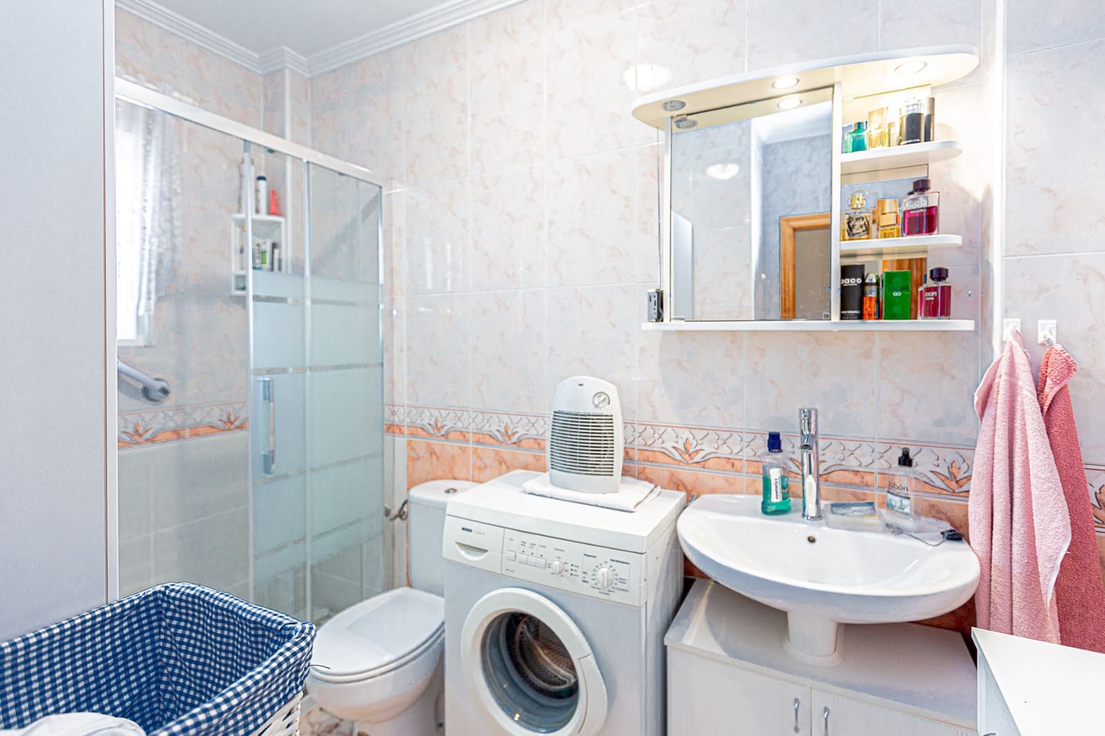 3 slaapkamer Villa te koop in La Zenia met zwembad - € 225.000 (Ref: 8878663)