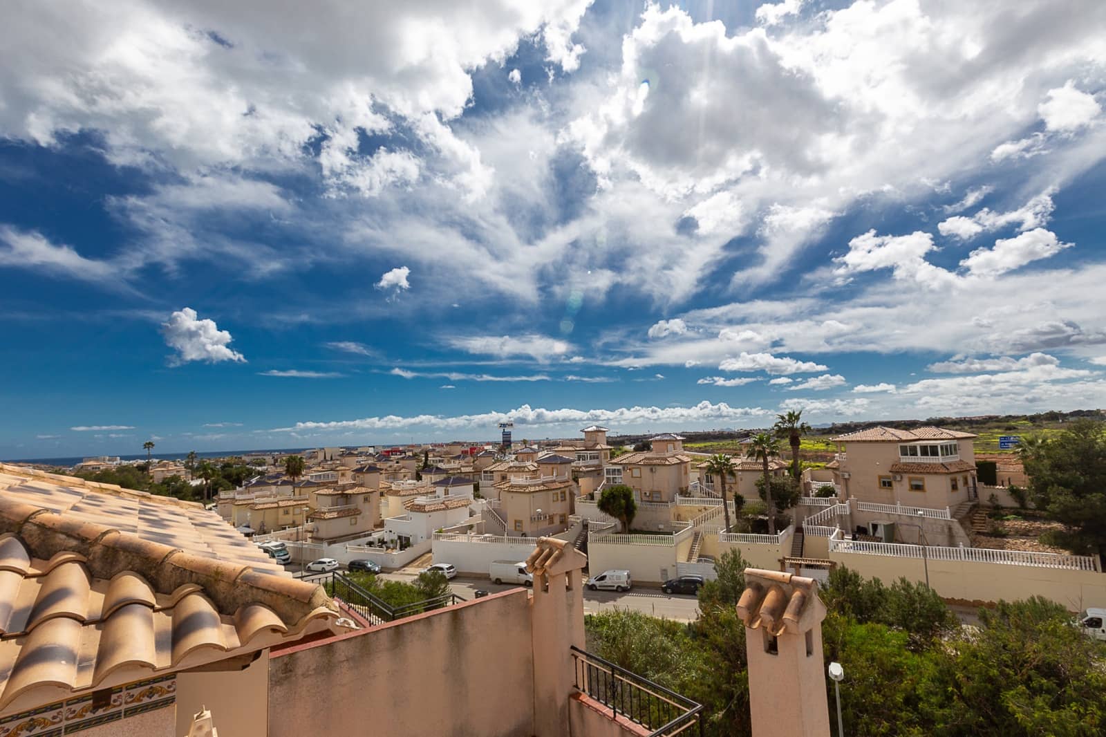 3 slaapkamer Villa te koop in La Zenia met zwembad - € 225.000 (Ref: 8878663)