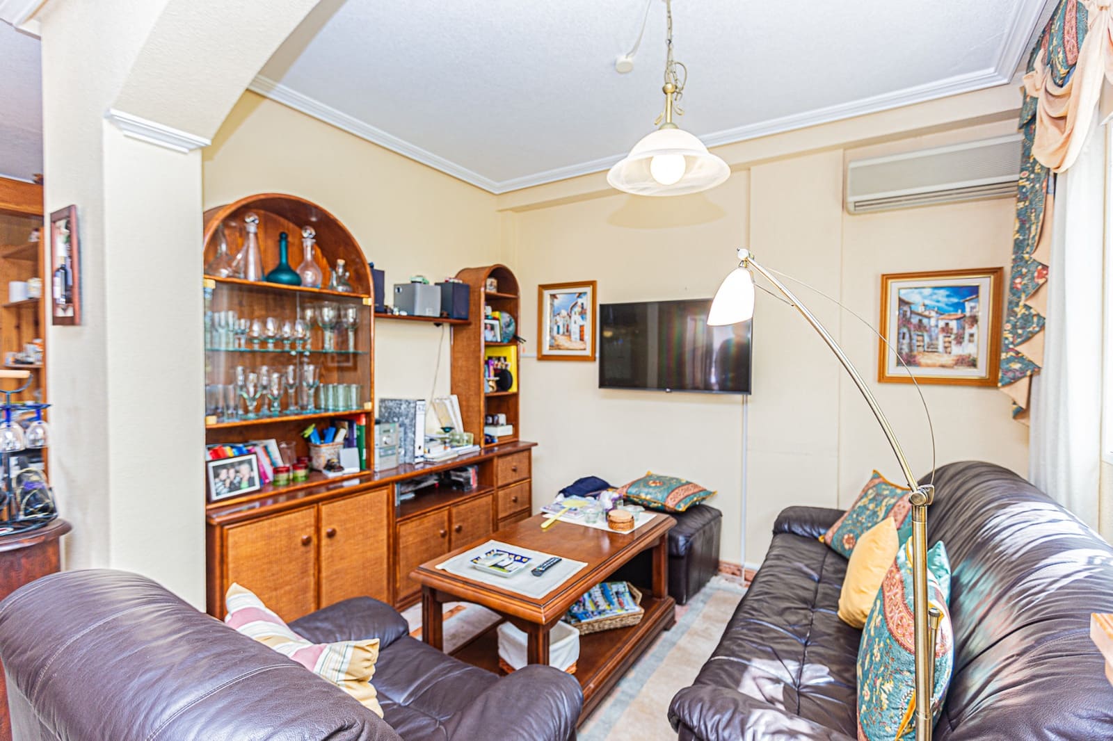 3 slaapkamer Villa te koop in La Zenia met zwembad - € 225.000 (Ref: 8878663)