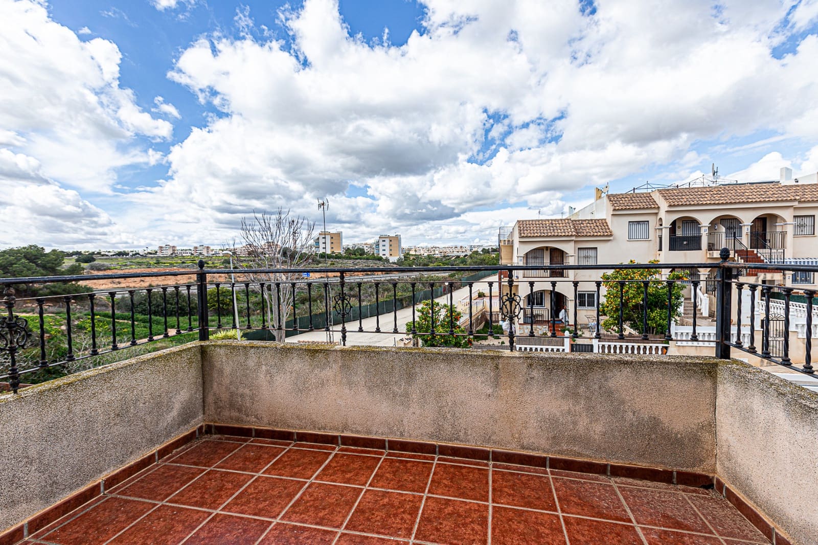 3 slaapkamer Villa te koop in La Zenia met zwembad - € 225.000 (Ref: 8878663)