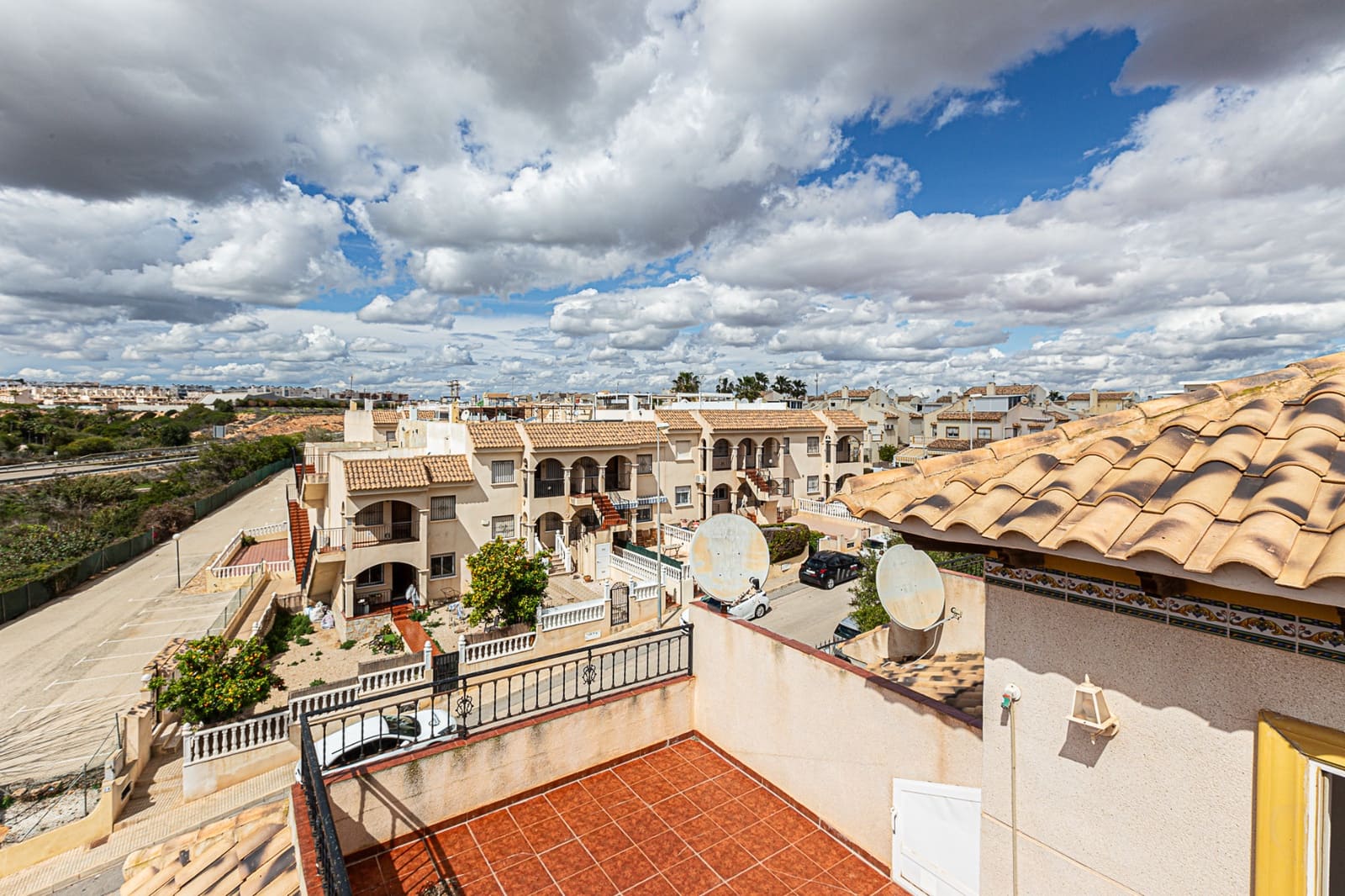 3 slaapkamer Villa te koop in La Zenia met zwembad - € 225.000 (Ref: 8878663)
