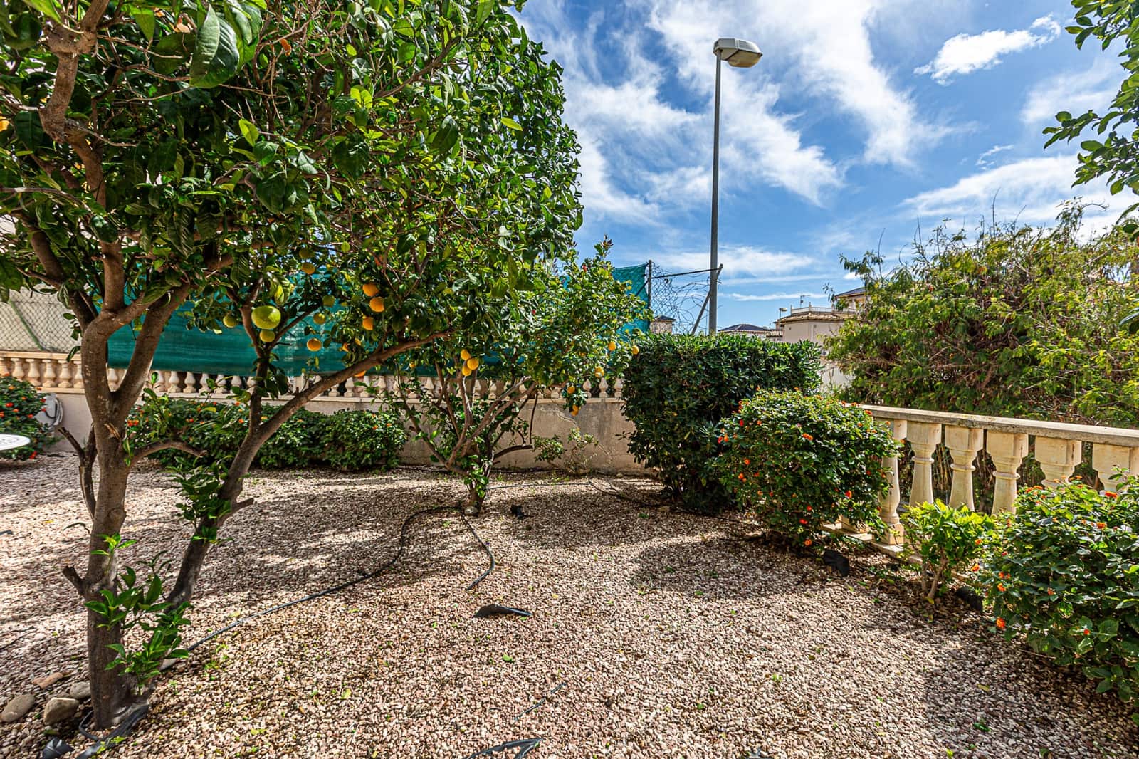 3 slaapkamer Villa te koop in La Zenia met zwembad - € 225.000 (Ref: 8878663)