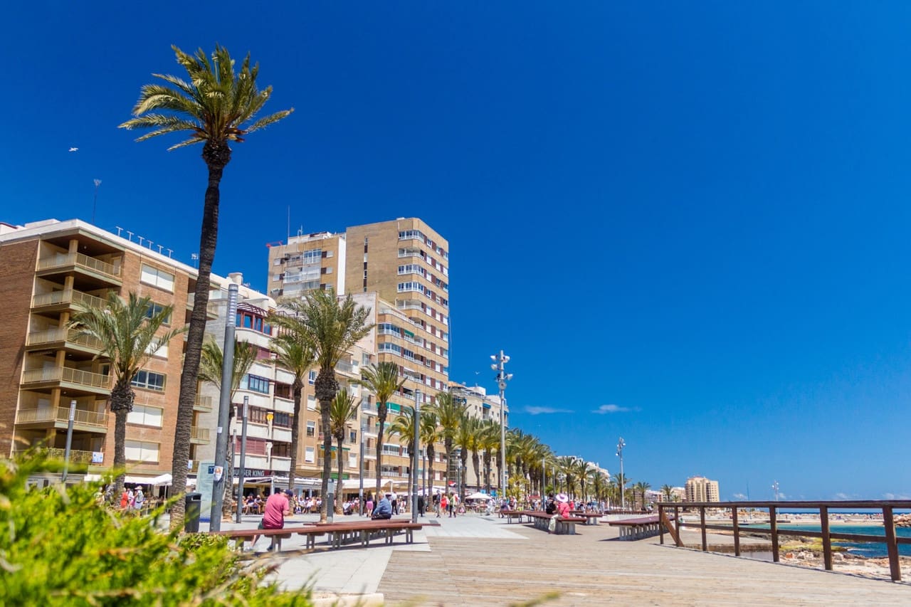 3 quarto Apartamento para venda em Torrevieja - 265 000 € (Ref: 8895809)