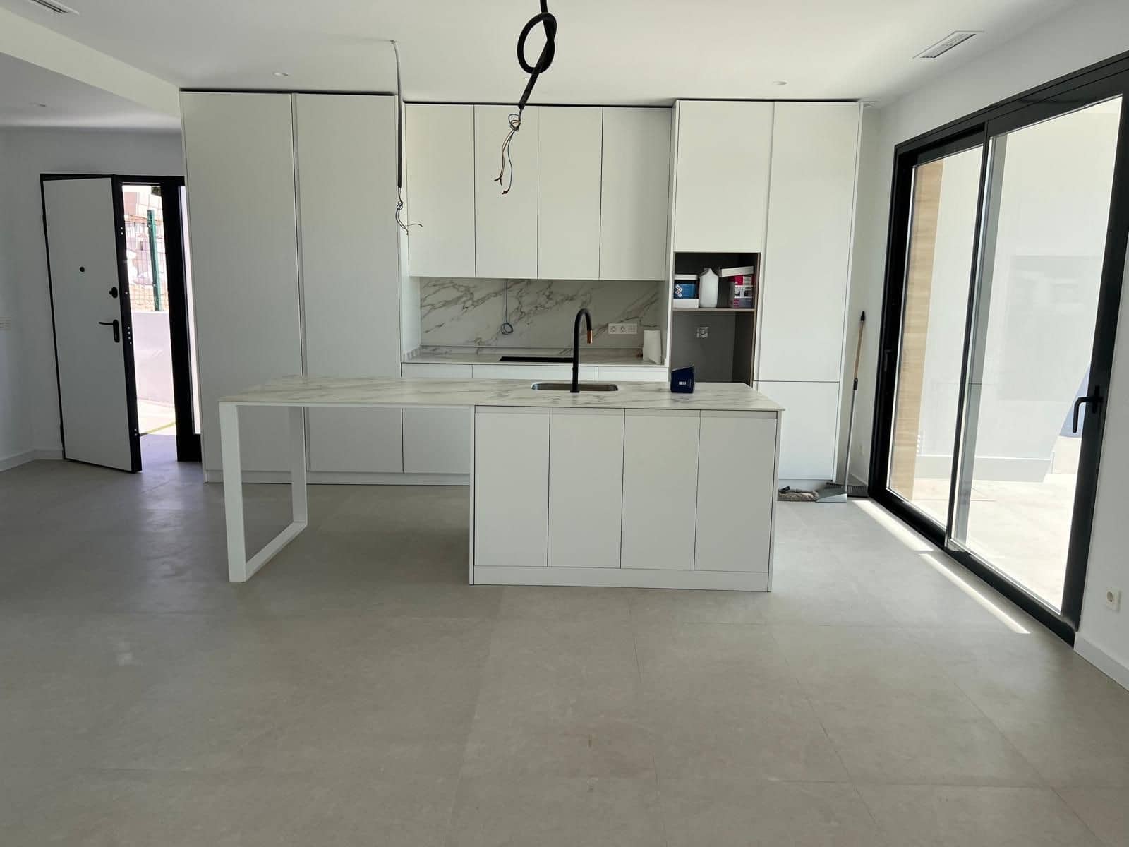 3 makuuhuone Huvila myytävänä paikassa Ciudad Quesada mukana uima-altaan - 680 000 € (Ref: 8913541)