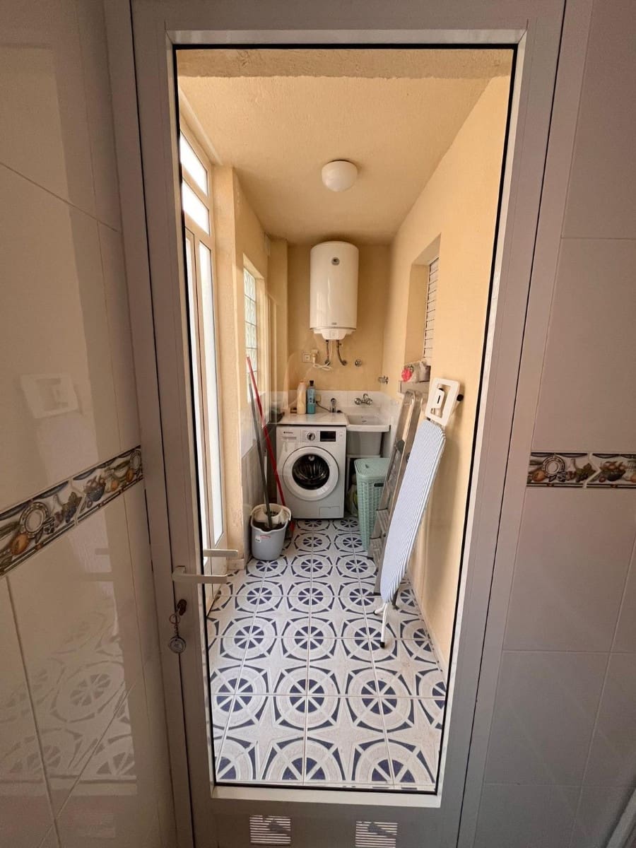 4 soveværelse Byhus til salg i Campoamor - € 355.000 (Ref: 8914389)