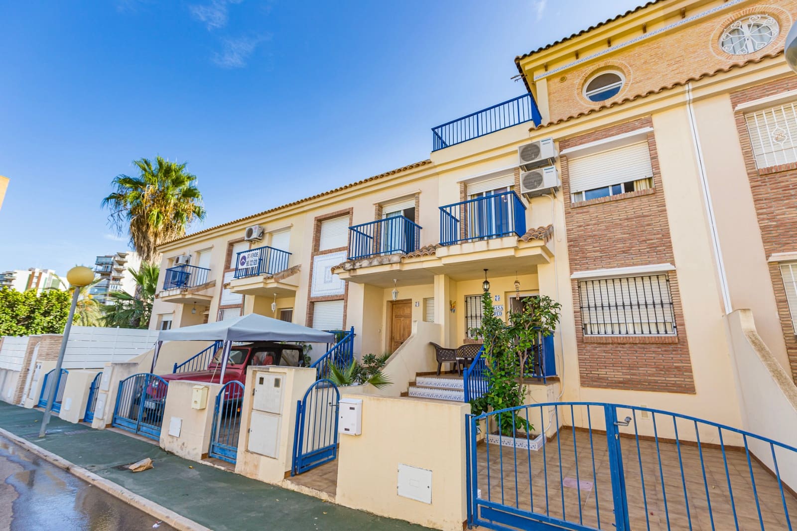 4 soveværelse Byhus til salg i Campoamor - € 355.000 (Ref: 8914389)