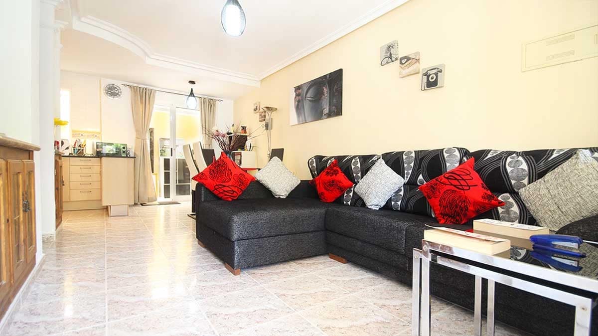 2 camera da letto Casa in vendita in Villamartin con piscina - 165.000 € (Rif: 8917278)