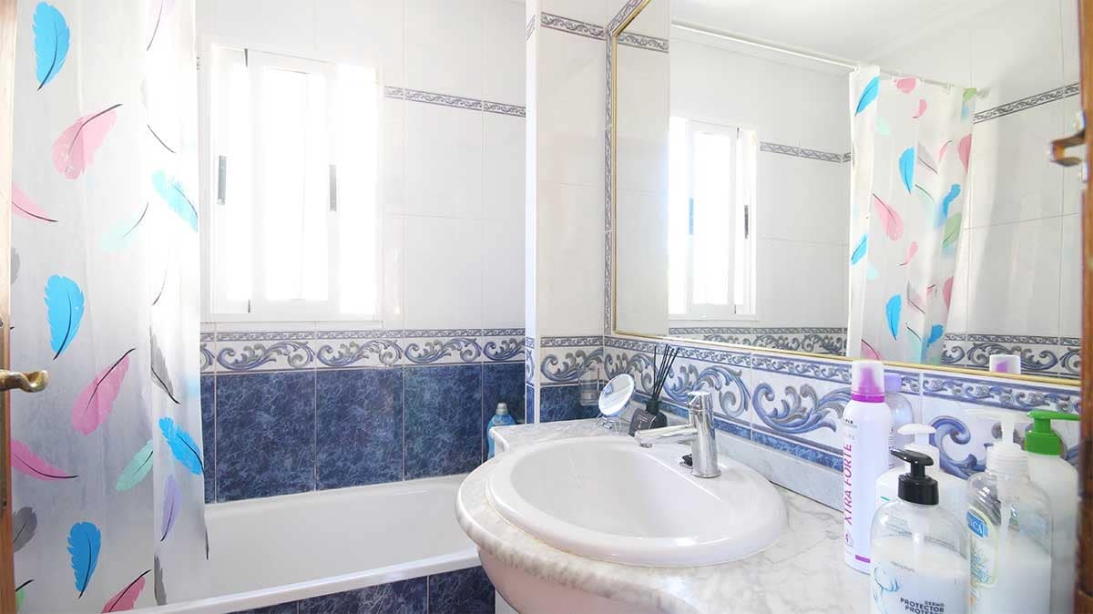 2 camera da letto Casa in vendita in Villamartin con piscina - 165.000 € (Rif: 8917278)