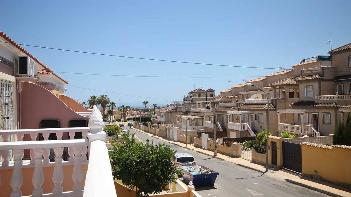 2 camera da letto Casa in vendita in Villamartin con piscina - 165.000 € (Rif: 8917278)