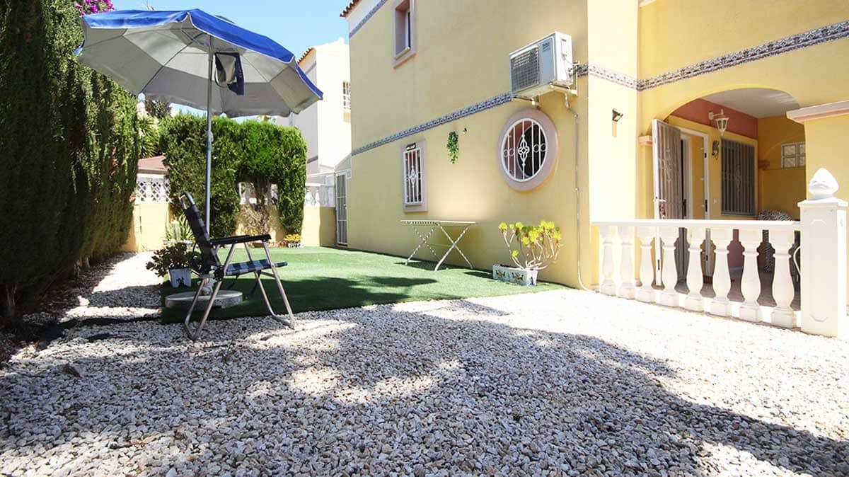 2 camera da letto Casa in vendita in Villamartin con piscina - 165.000 € (Rif: 8917278)