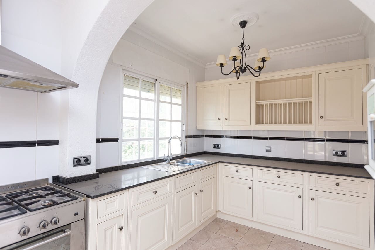 6 chambre Villa/Maison à vendre à Ciudad Quesada avec piscine garage - 499 000 € (Ref: 8997550)